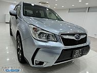 Subaru Forester 2.0XT Turbo 4WD Sunroof 2015 Silver Rear Entertainment